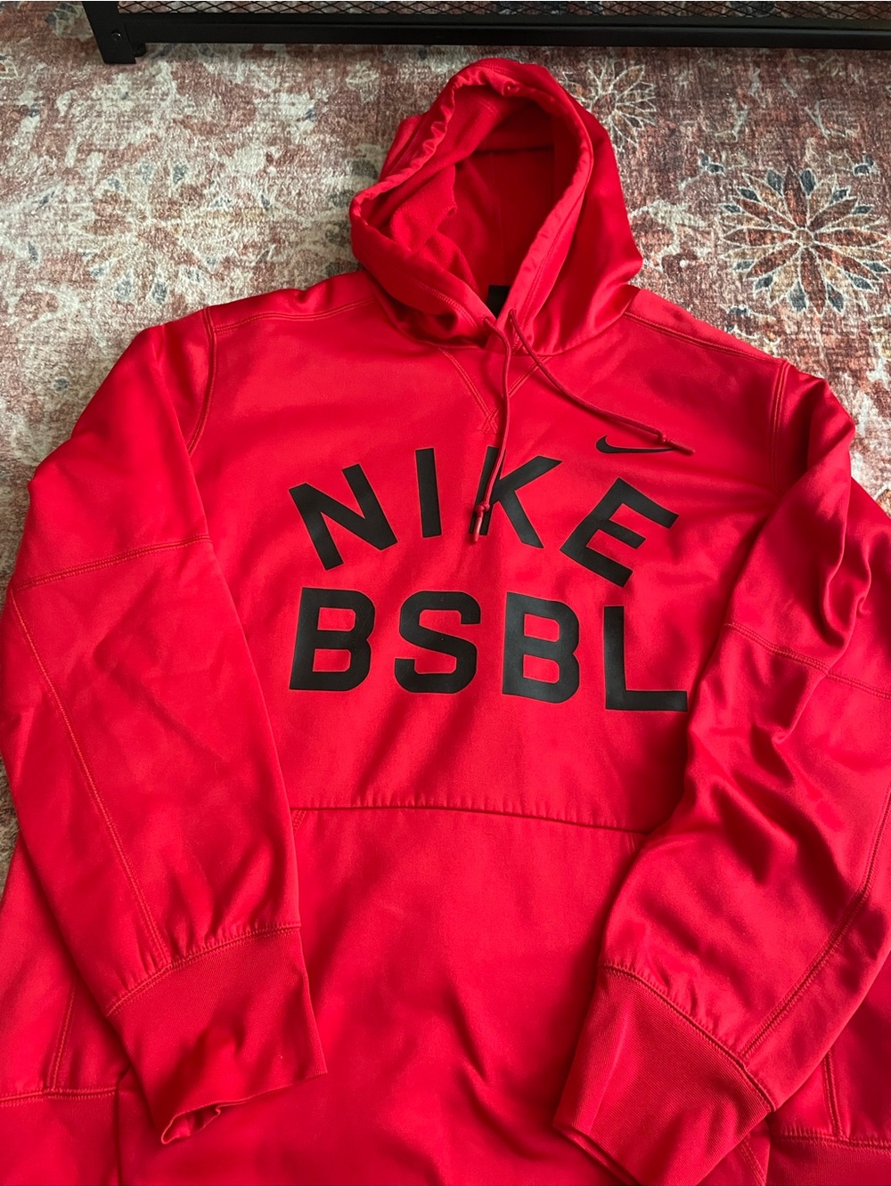 Men’s Medium Nike Hoodie